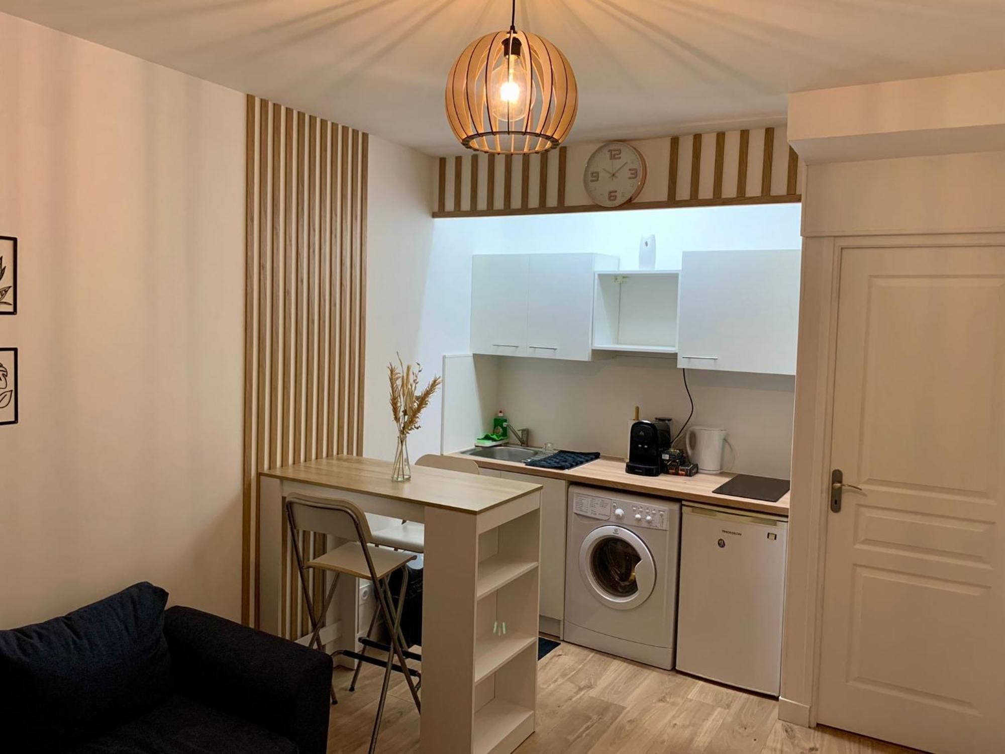 Agreable 2 Pieces A Pantin Apartment Bagian luar foto